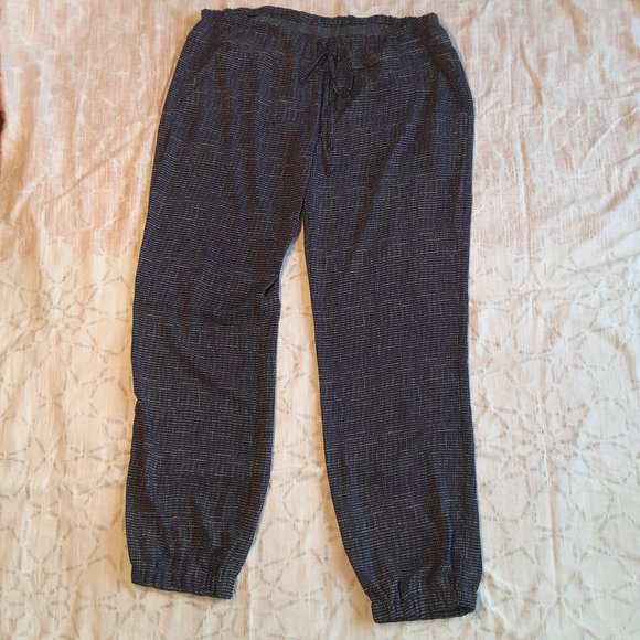 CAbi Pants - CAbi polyester slouch jogger pants #414 sz Med